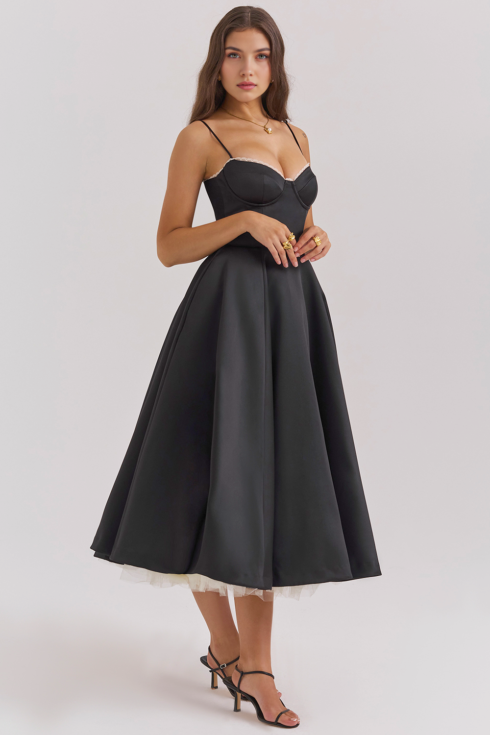 Midikleid Elisa – doppellagiges Design aus Polyester