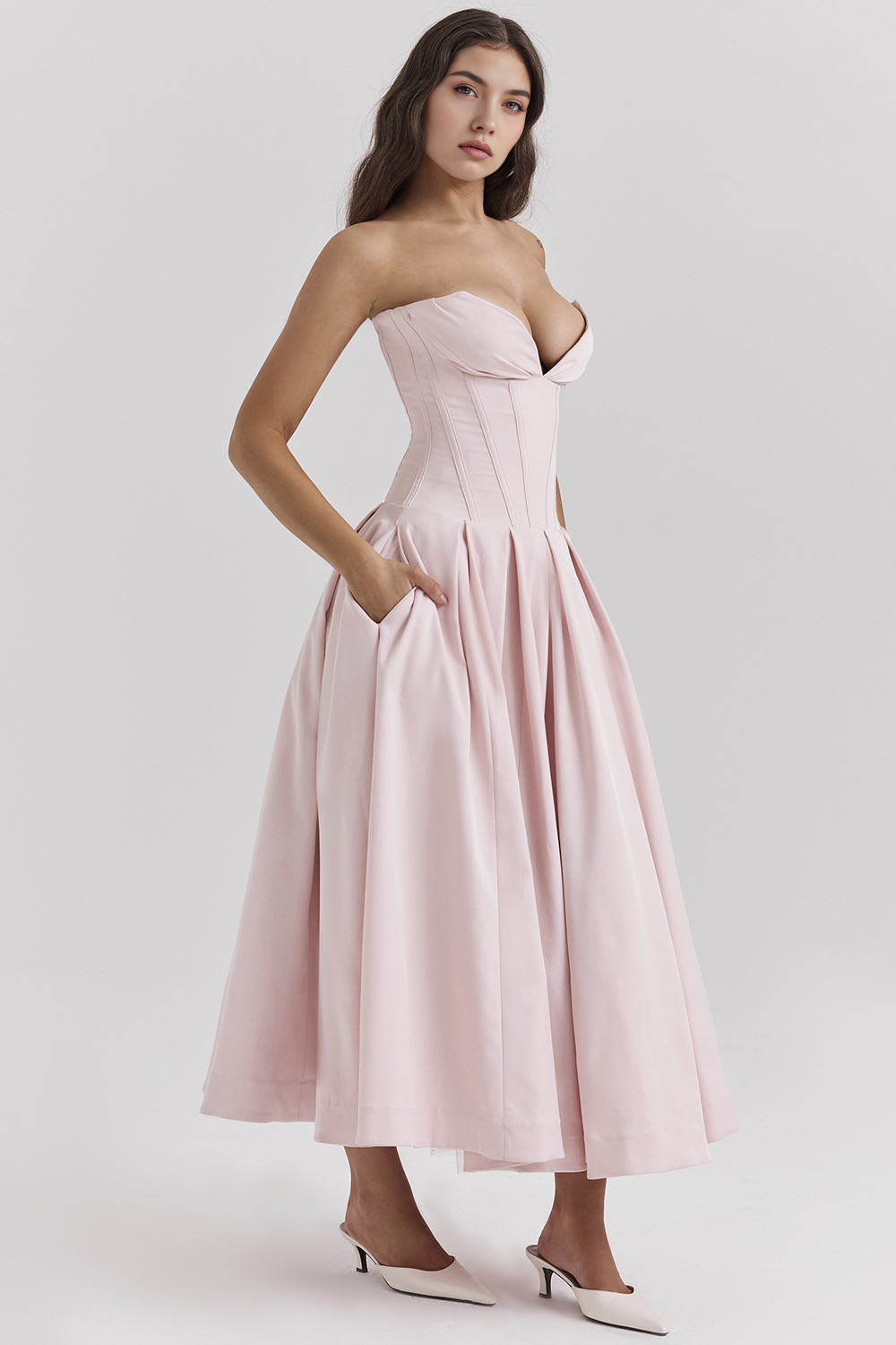 Maxikleid Lea – figurformend aus Polyester, eleganter Schnitt