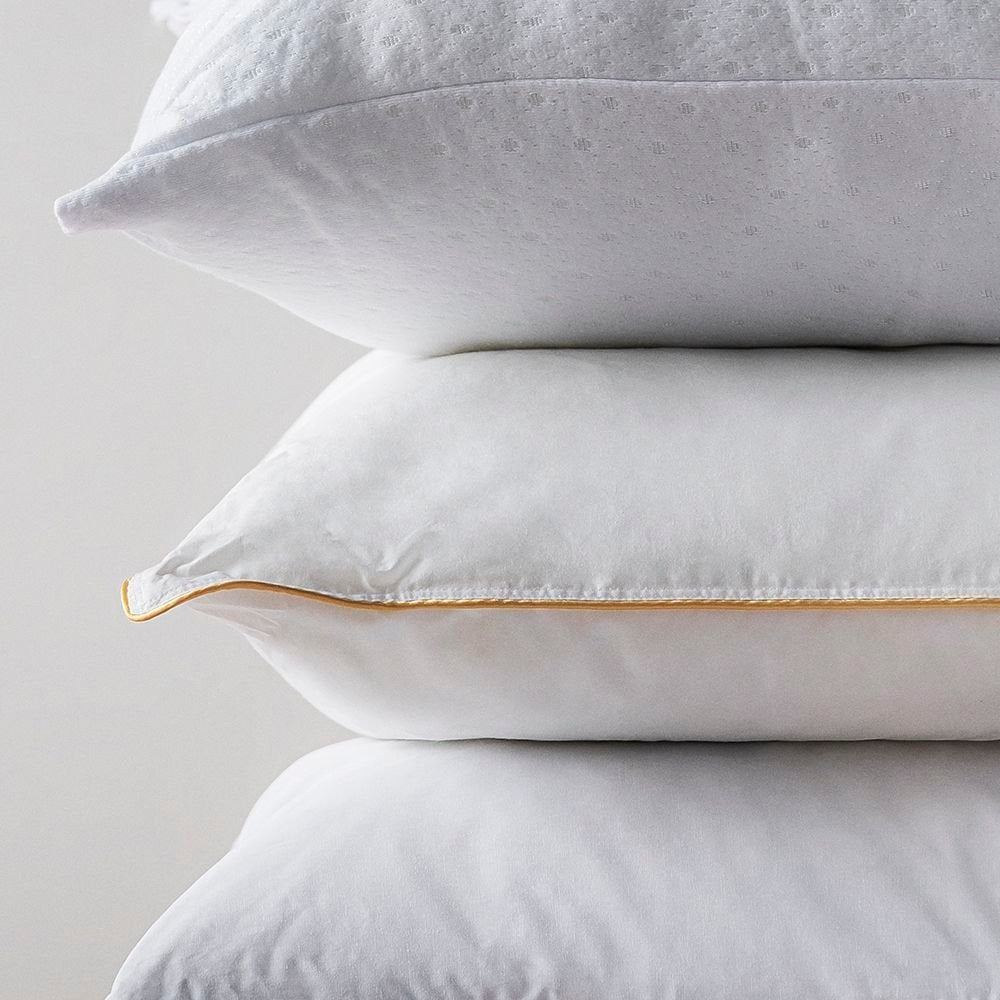 Kit Sono Perfeito - Travesseiro + Protetor de Colchão + Jogo de Lençóis Premium