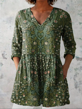 Julie | Long Blouse with V-Neck