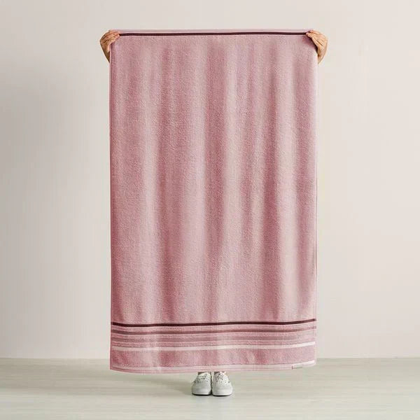 Kit com 15 Toalhas Banhão de Alta Maciez e Absorção + 5 Toalhas de Rosto de Brinde