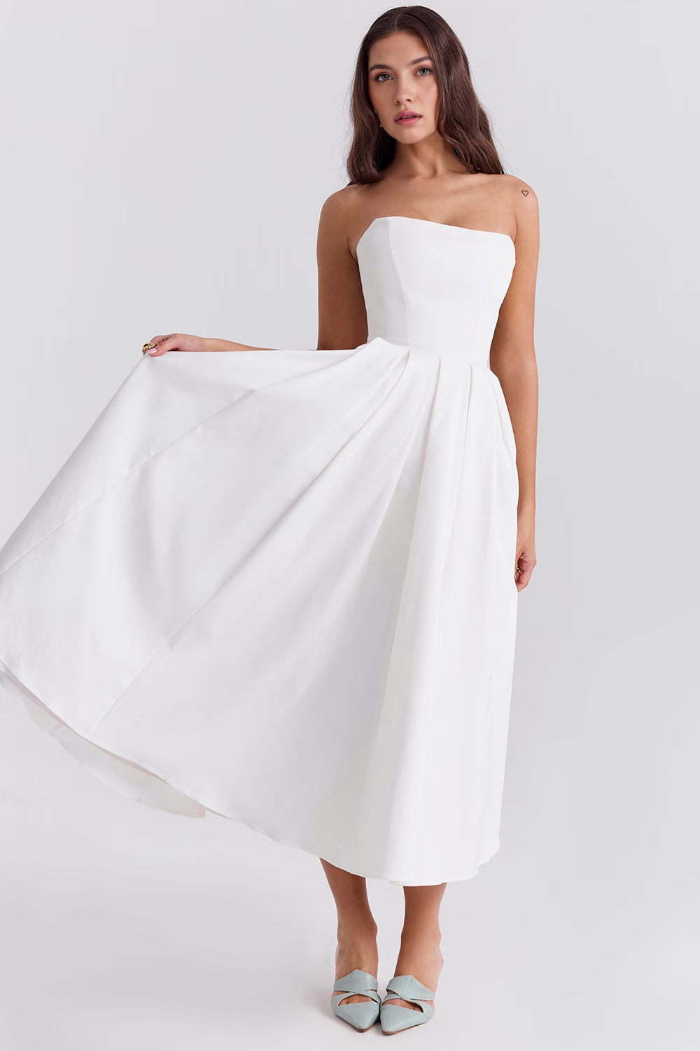 Midikleid Lea – mit floraler Stickerei aus Polyester