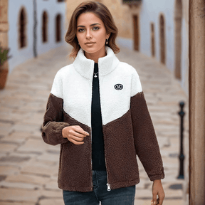 Jaqueta Feminina Peluciada Sarah / Confortável e Estilosa