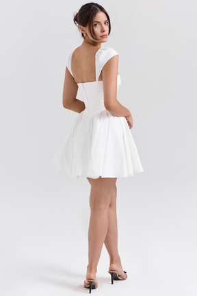 Minikleid Liora – Schlichter Stil aus Polyester