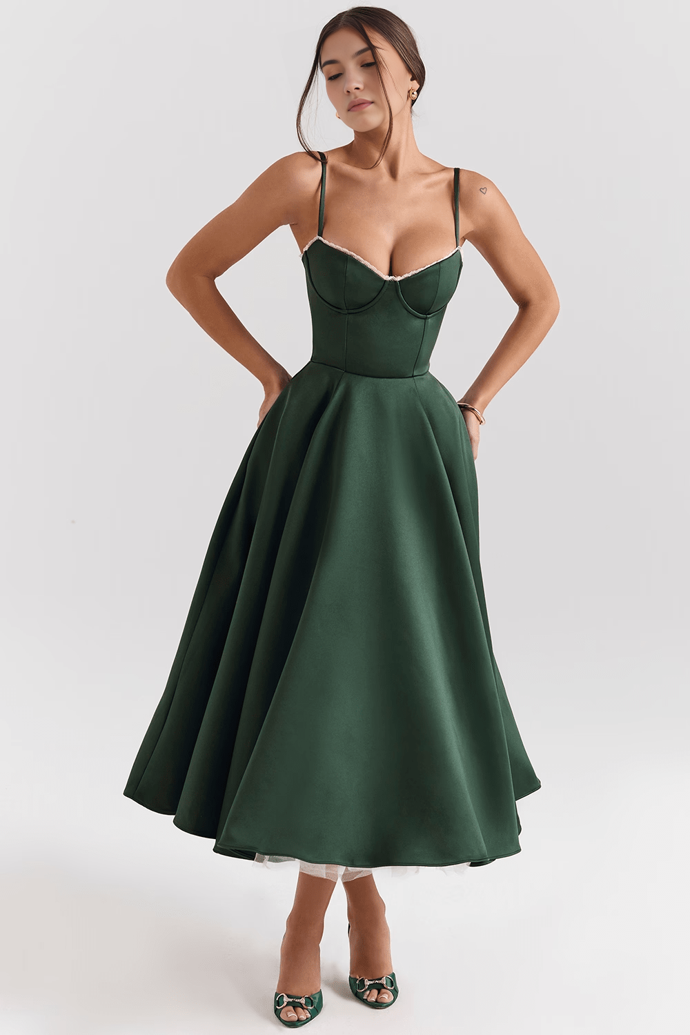 Midikleid Elisa – doppellagiges Design aus Polyester